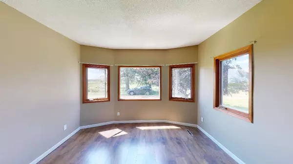 31622 Saint Croix RD, Pine City, MN 55063