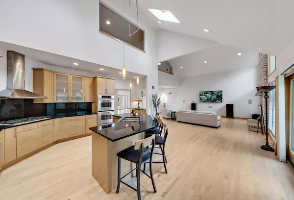 12165 Oxford Court, Lemont, IL 60439