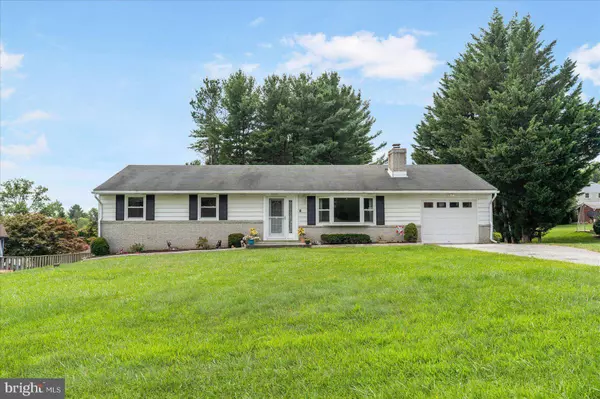 4809 WESTFIELD DR, Hampstead, MD 21074