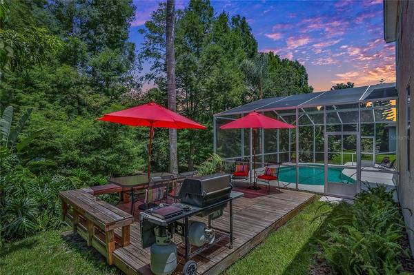 330 BENTLEY ST, Oviedo, FL 32765