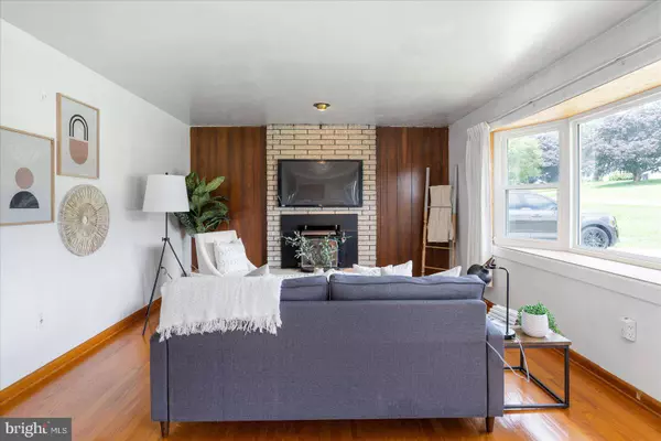 4809 WESTFIELD DR, Hampstead, MD 21074