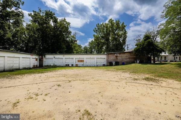 100 MILL ST, Mount Holly, NJ 08060