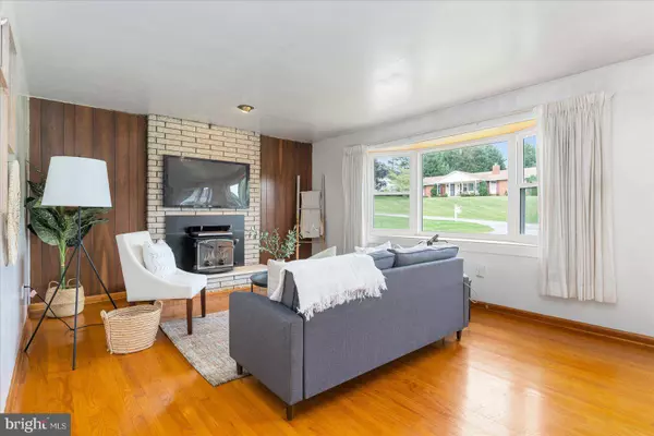 4809 WESTFIELD DR, Hampstead, MD 21074