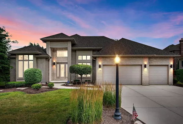 12165 Oxford Court, Lemont, IL 60439