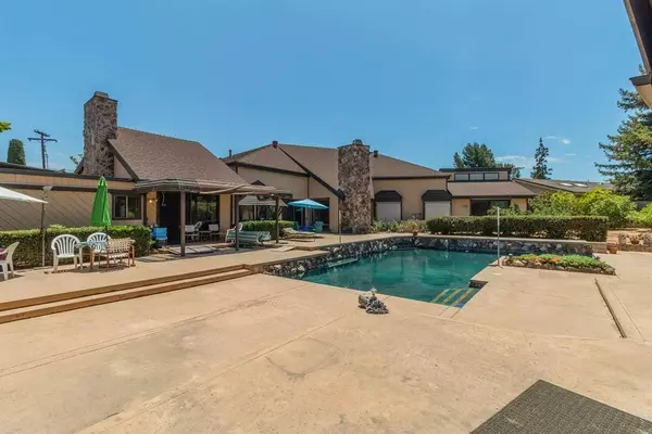 12820 Camino Del Valle, Poway, CA 92064