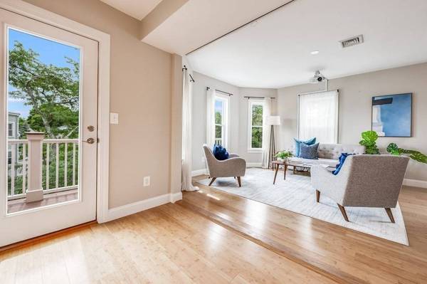 39 Jay Street #3, Somerville, MA 02144