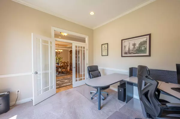 2909 4th ST SW, Rochester, MN 55902