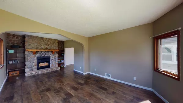 31622 Saint Croix RD, Pine City, MN 55063