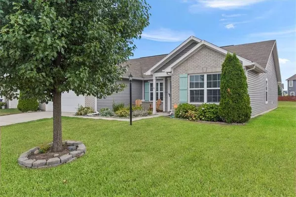 1722 N Creekwater PASS, Greenfield, IN 46140