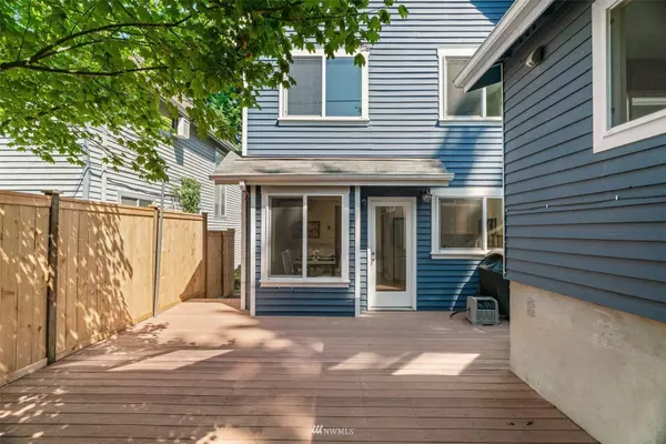 141 NE 63rd ST, Seattle, WA 98115