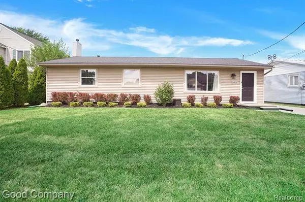 24921 HARRISON Street, Harrison Twp, MI 48045