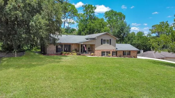 605 BLACK IRONWOOD DR, Deland, FL 32724