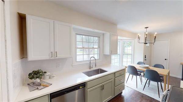 9607 Belmont AVE, Kansas City, MO 64134