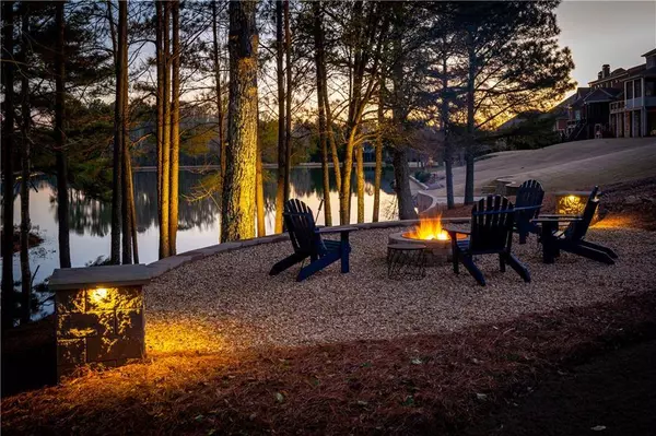 2505 Manor Creek CT, Cumming, GA 30041