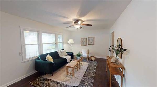 109 W 90th ST, Kansas City, MO 64114