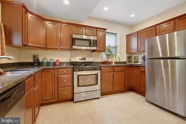 3108 35TH ST NE, Washington, DC 20018