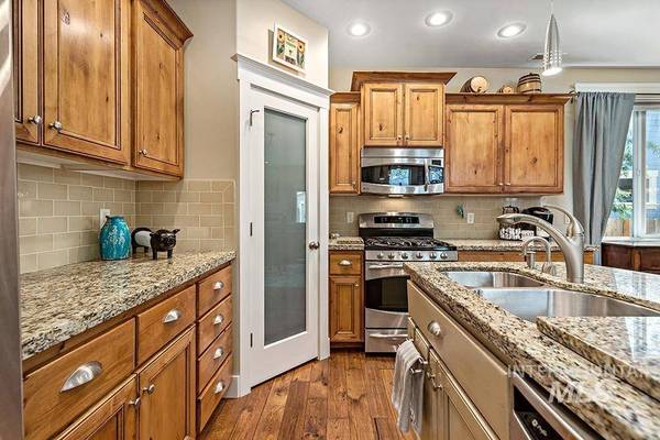 2117 N 16th St, Boise, ID 83702