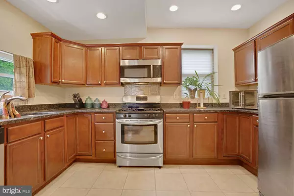 3108 35TH ST NE, Washington, DC 20018