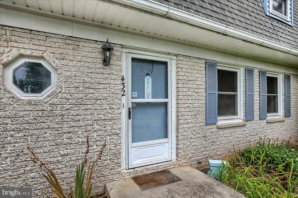 432 LOCUST RD, New Cumberland, PA 17070