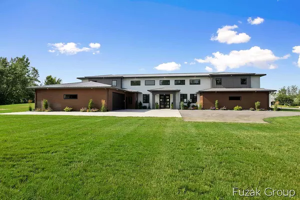 4604 50th Street, Holland, MI 49423
