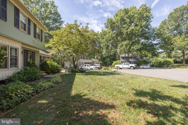 6 PINE GROVE LN, Hockessin, DE 19707