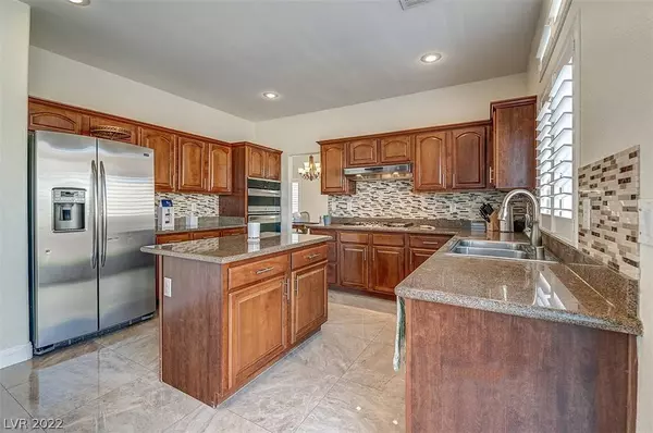 8287 Lincoln Valley Street, Las Vegas, NV 89123