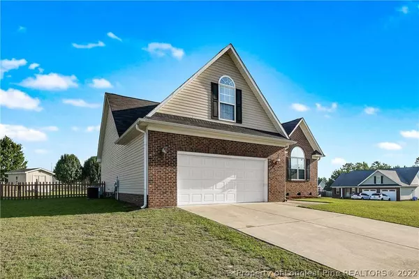 329 Gatsby Drive, Raeford, NC 28376