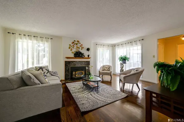 120 Rockwood DR, South San Francisco, CA 94080