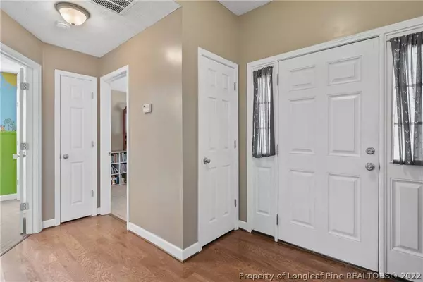 329 Gatsby Drive, Raeford, NC 28376