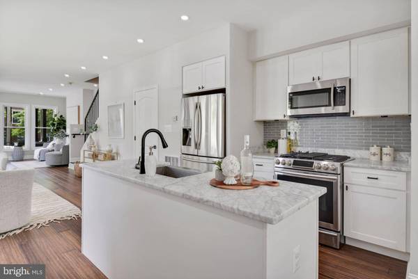 701 VARNUM ST NW, Washington, DC 20011