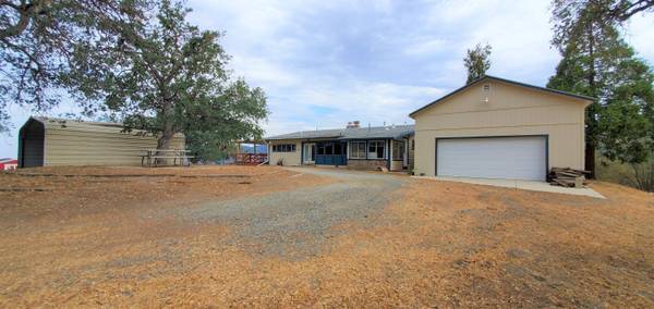 43585 Pine Flat Drive, California Hot Springs, CA 93207