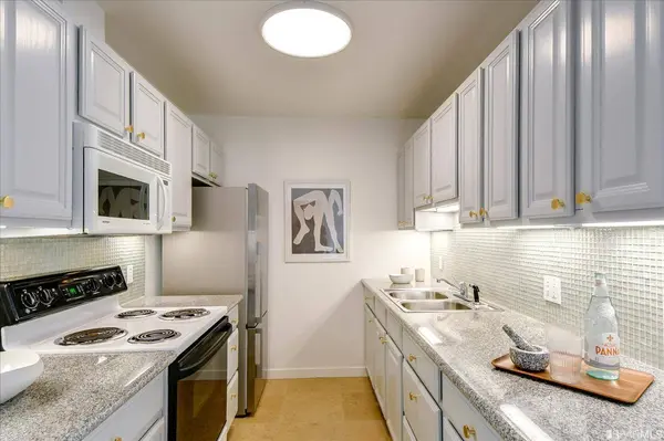 1210 12th AVE, San Francisco, CA 94122