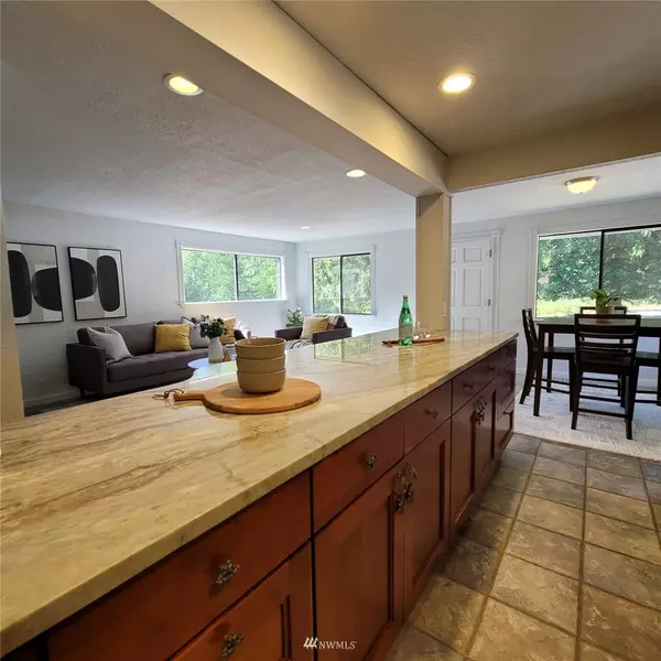 46609 SE Mount Si RD, North Bend, WA 98045