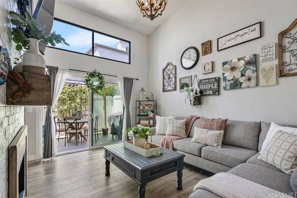 16857 San Fernando Mission BLVD #8, Granada Hills, CA 91344