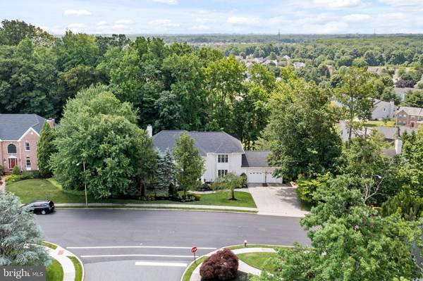 117 MOUNTAINVIEW RD, Mount Laurel, NJ 08054