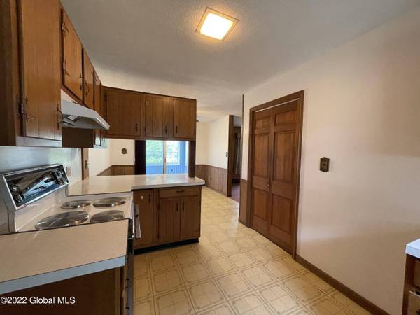 185 COUNTY HIGHWAY 107, Johnstown, NY 12095