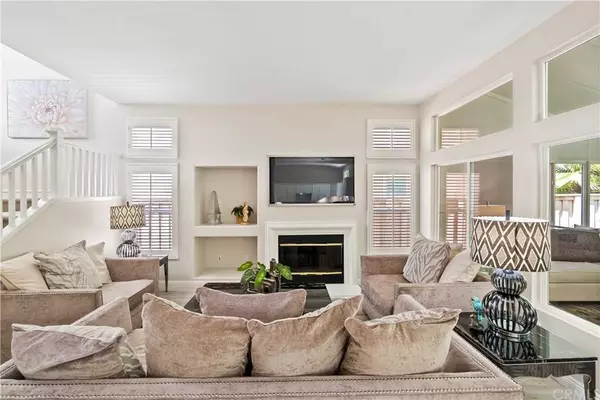 15 Straw Flower, Irvine, CA 92620