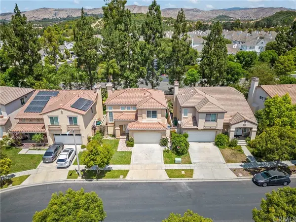 15 Straw Flower, Irvine, CA 92620