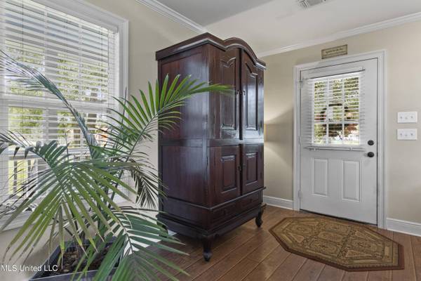 448 Saint John Street, Bay Saint Louis, MS 39520