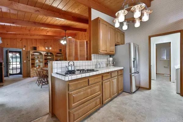 1763 Grove RD, El Cajon, CA 92020