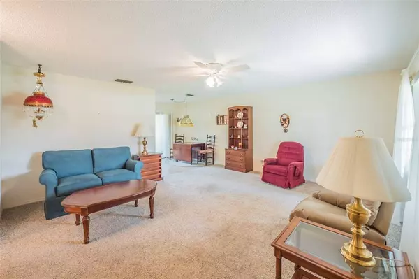 12517 ORANGEWOOD CT, Tavares, FL 32778