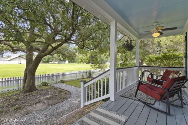 448 Saint John Street, Bay Saint Louis, MS 39520