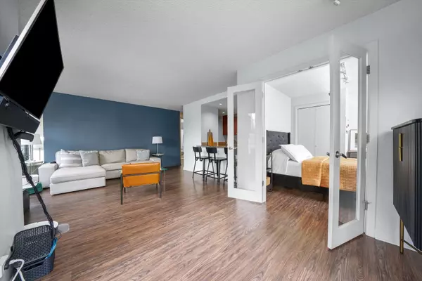 30 E Huron St, Chicago, IL 60611