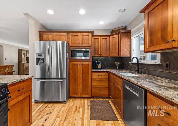 1406 S Owyhee St, Boise, ID 83705