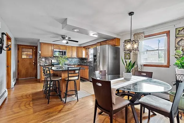 99 Salem St, Lawrence, MA 01843