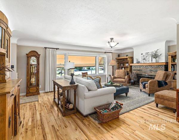 1406 S Owyhee St, Boise, ID 83705