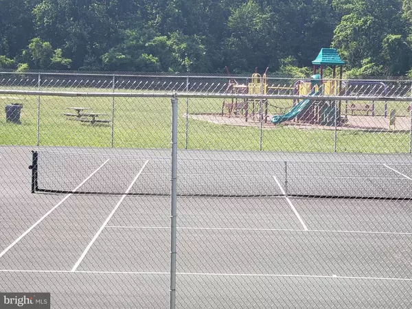 2116 SPAULDING AVE, Suitland, MD 20746