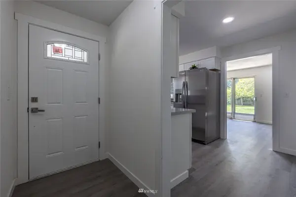 8610 92nd ST SW, Tacoma, WA 98498