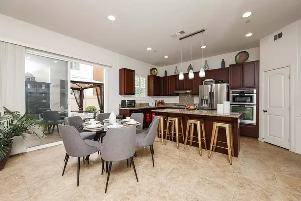 1433 Pershing Rd, Chula Vista, CA 91913