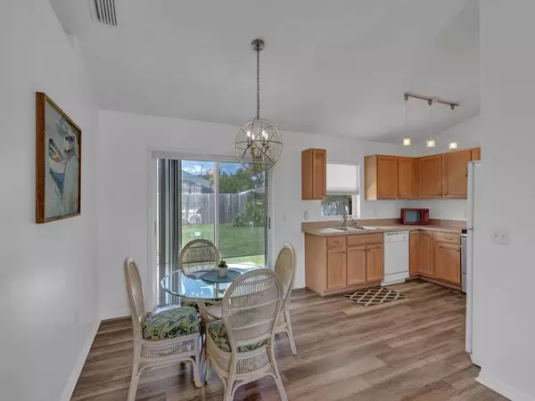 1443 Seahouse Street, Sebastian, FL 32958